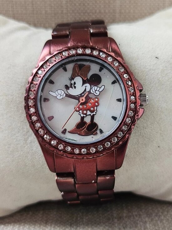Disney Accessories - Disney Minnie Mouse Wristwatch Brown Tone Metal Band Analog Watch Accutime